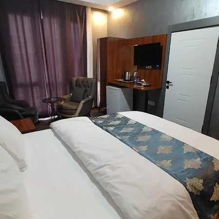 Sueper Halkali Hotel