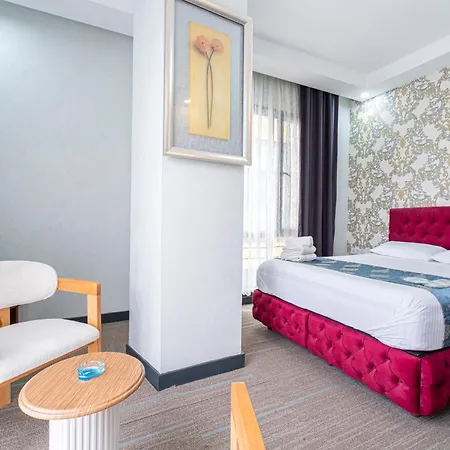 Sueper Halkali Istanbul