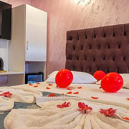 Süper Halkalı Otel