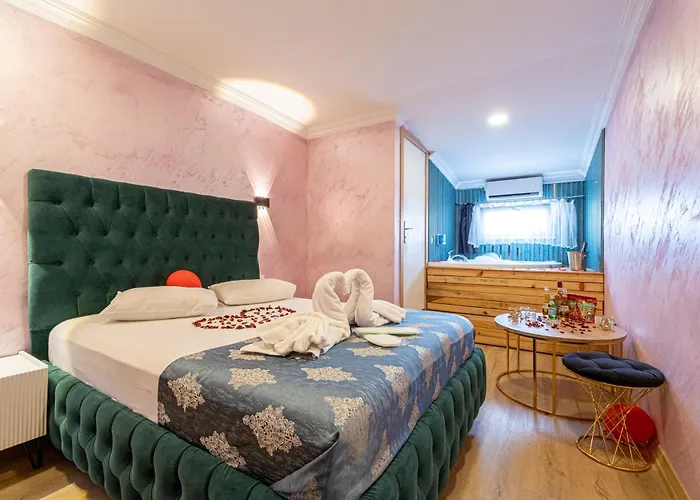 Sueper Halkali Hotel *