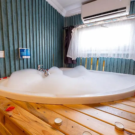 Hotel Sueper Halkali *